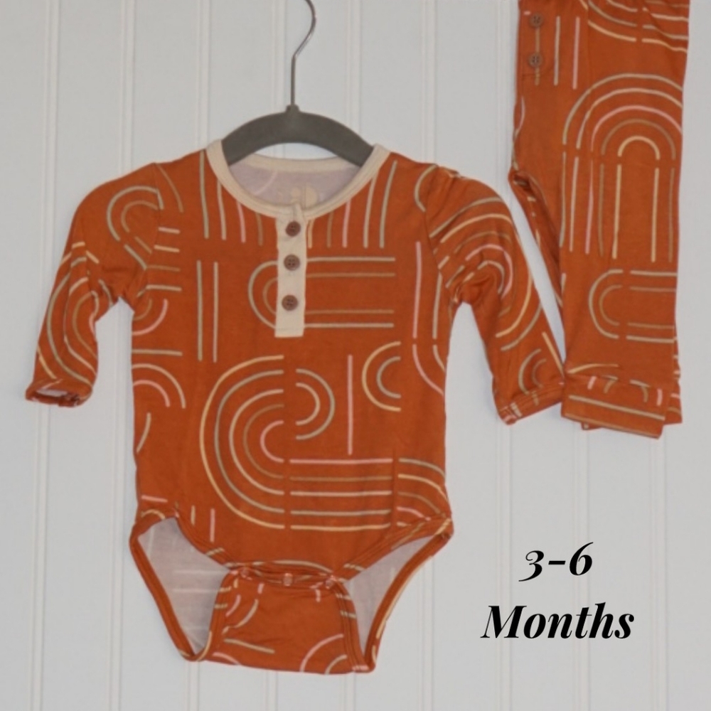 2pc set Organic Bamboo 3-6 months